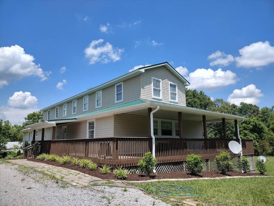 Backwoods Family Getaway! 3 Bedroom House! Yanceyville Eksteriør billede