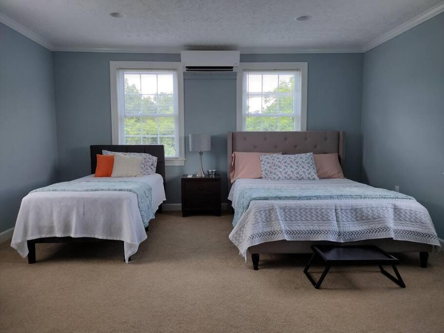 Backwoods Family Getaway! 3 Bedroom House! Yanceyville Eksteriør billede
